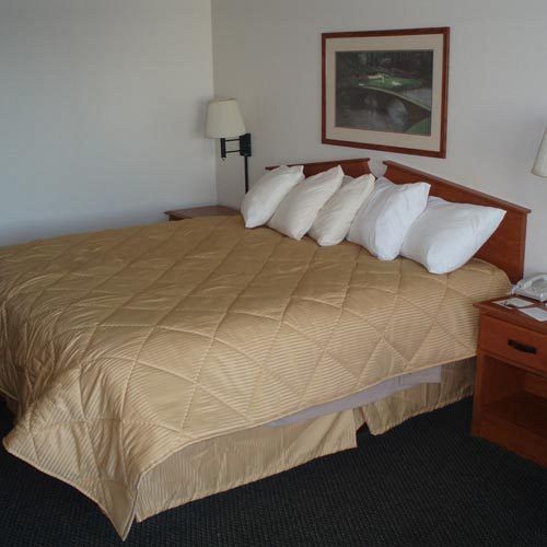 Boarders Inn And Suites By Cobblestone Hotels - Ripon מראה חיצוני תמונה